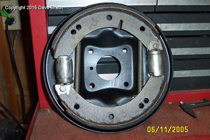 MGTD15470/Progress and Milestones/Left Front Brake Shoes installed